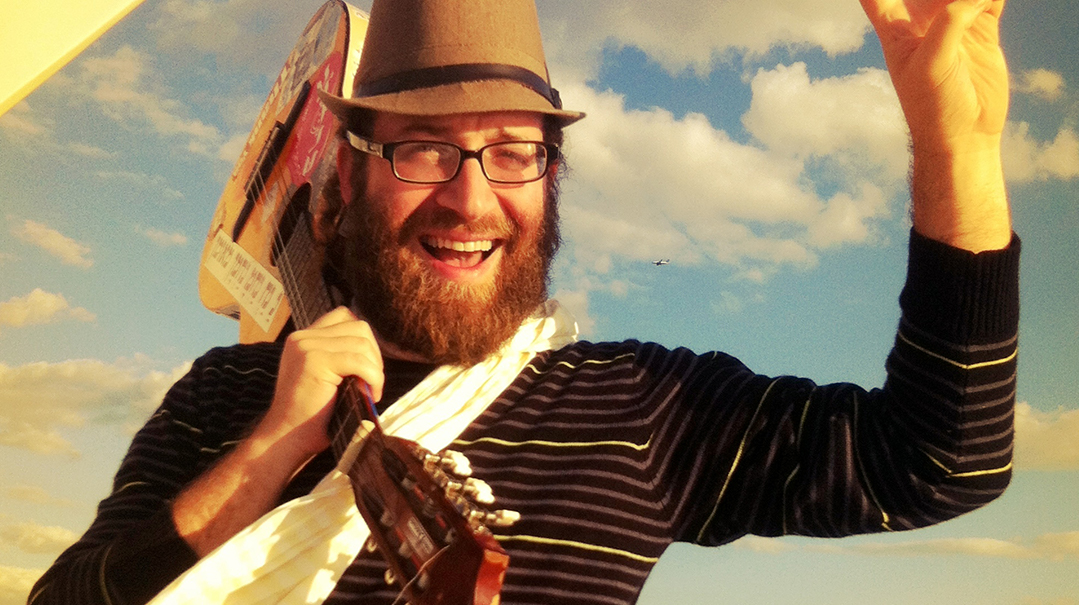 Seriously    Speaking:    Interview    with    Yoely    Lebovits