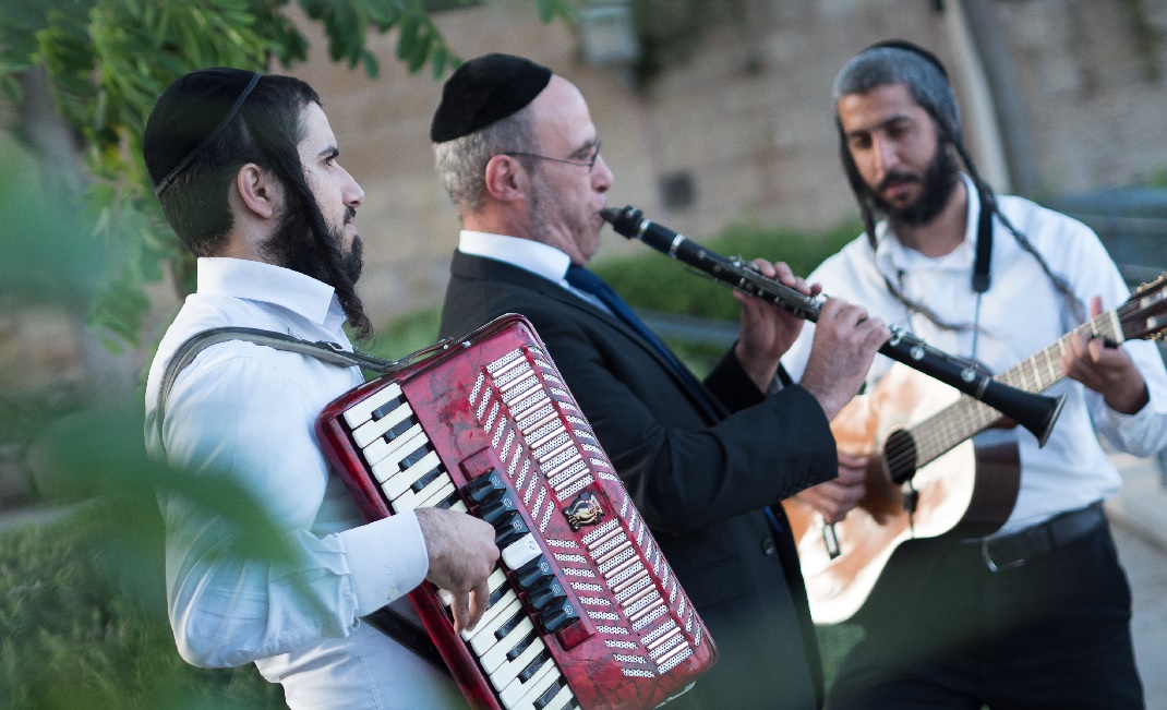 Rabi    Shimon’s    Serenade