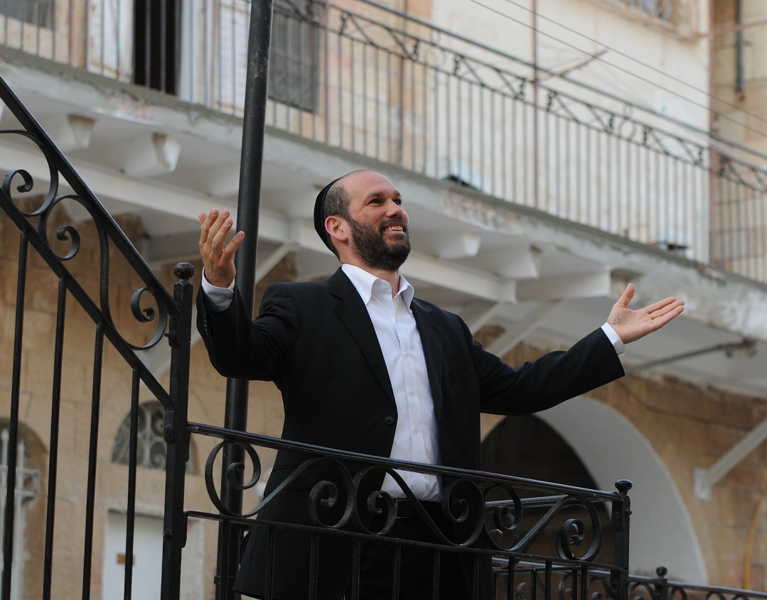 Yonatan    Razel