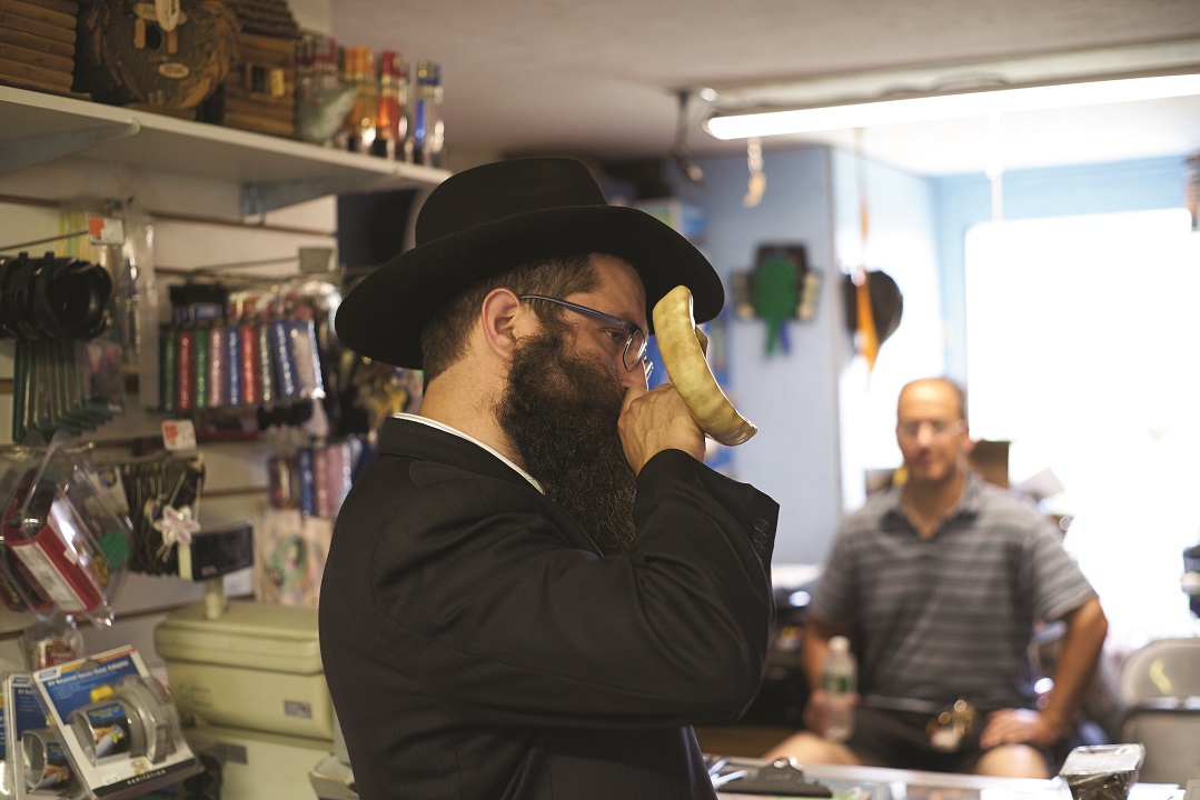 mishpacha image mishpacha image
