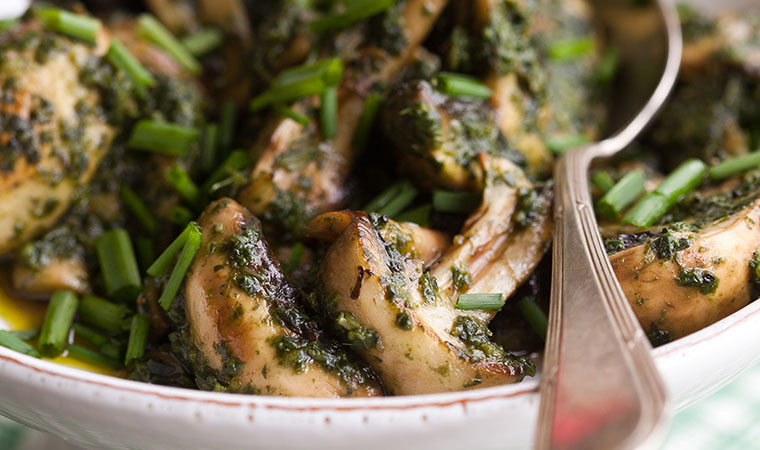 Mushrooms    with    Pistachio    Pesto