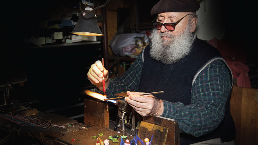 A    Master    at    Work