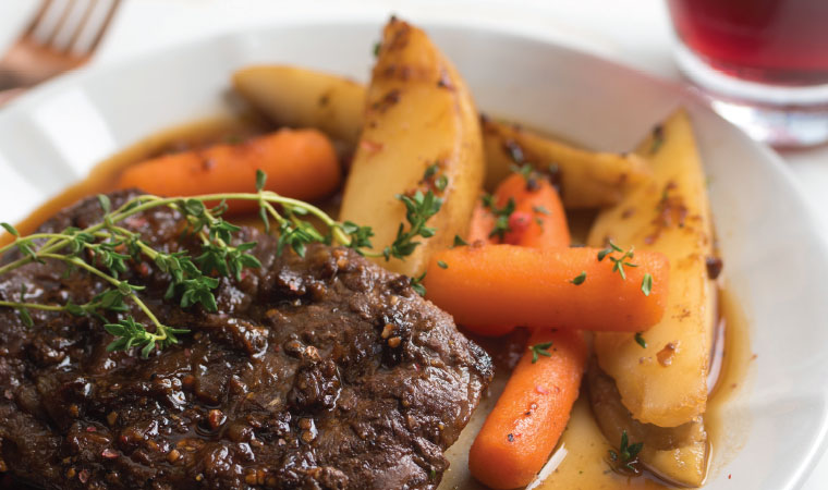 Savory    Minute    Steaks    and    Potatoes
