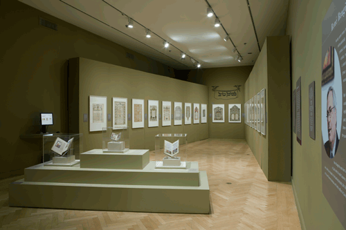 Seven    Centuries    of    Jewish    Life