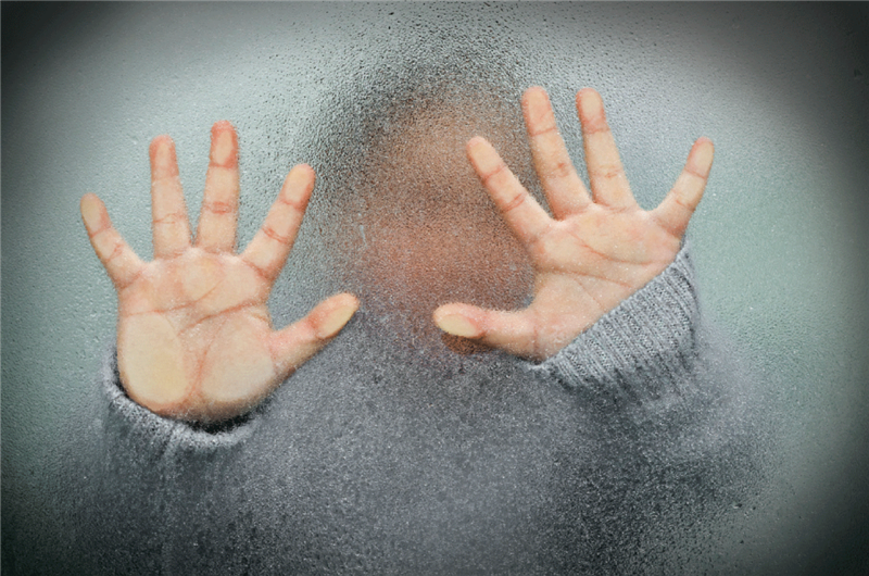 Trapped    by    Fear:    The    Dynamics    and    Treatment    of    Phobias