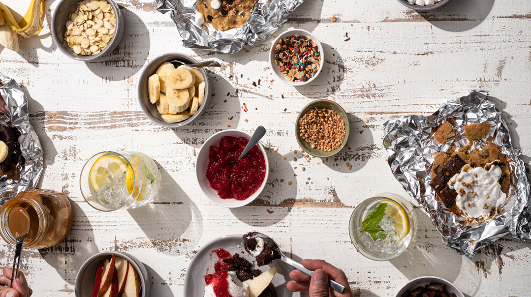 Build-Your-Own Grilled Desserts 