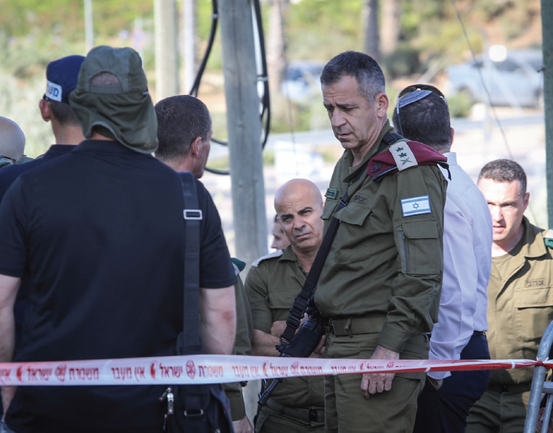 Will UTJ Sit with Lieberman?