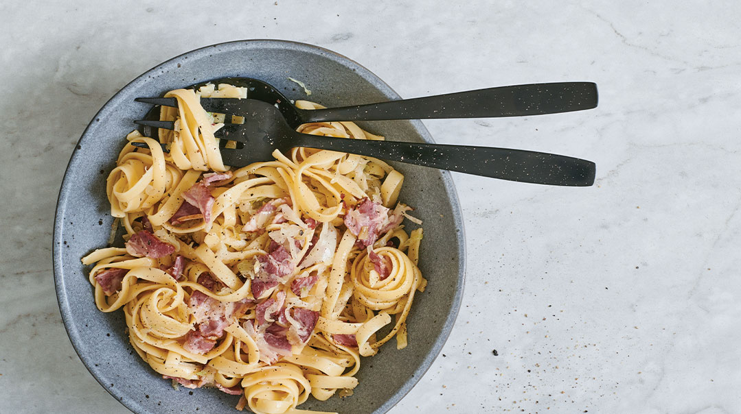 Fettuccini, Cabbage, Onion, and Beef-Fry 