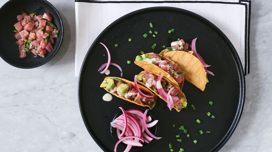 Fresh Tuna Tacos 