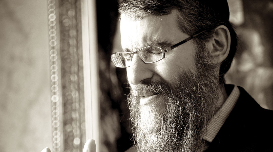 Avraham Fried Favorites: “Zeh Lazeh”