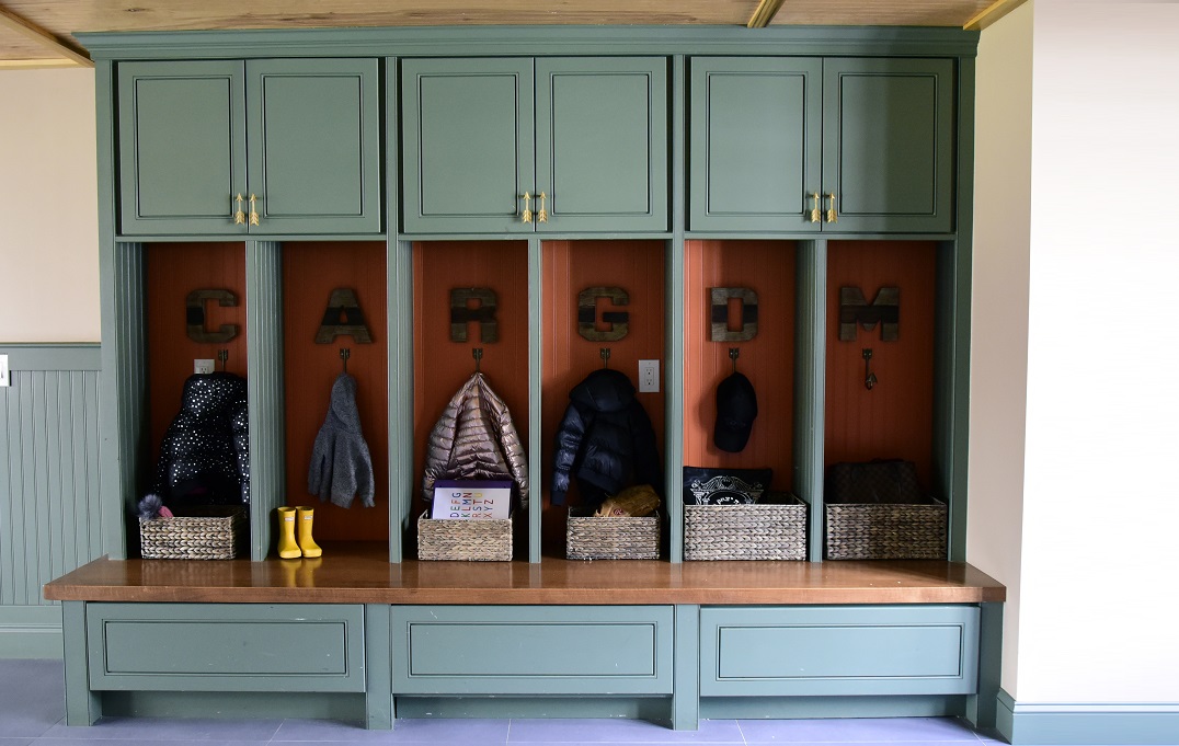Organize: Entryway
