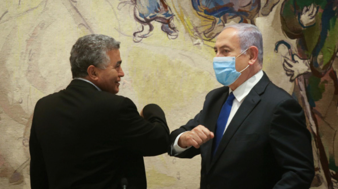 Bibi Netanyahu, Meddler in Chief  