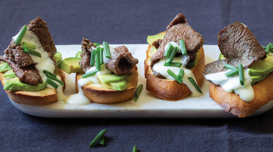 Philly Steak Crostinis