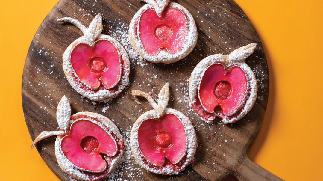 Pretty Puff Pastry Apples
