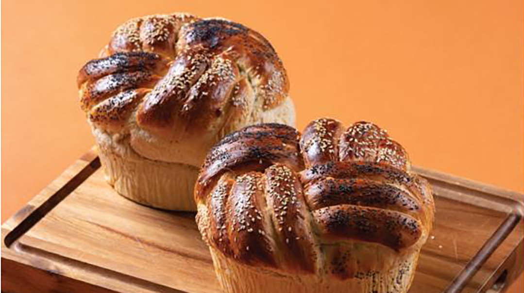 Leek Challah Crown
