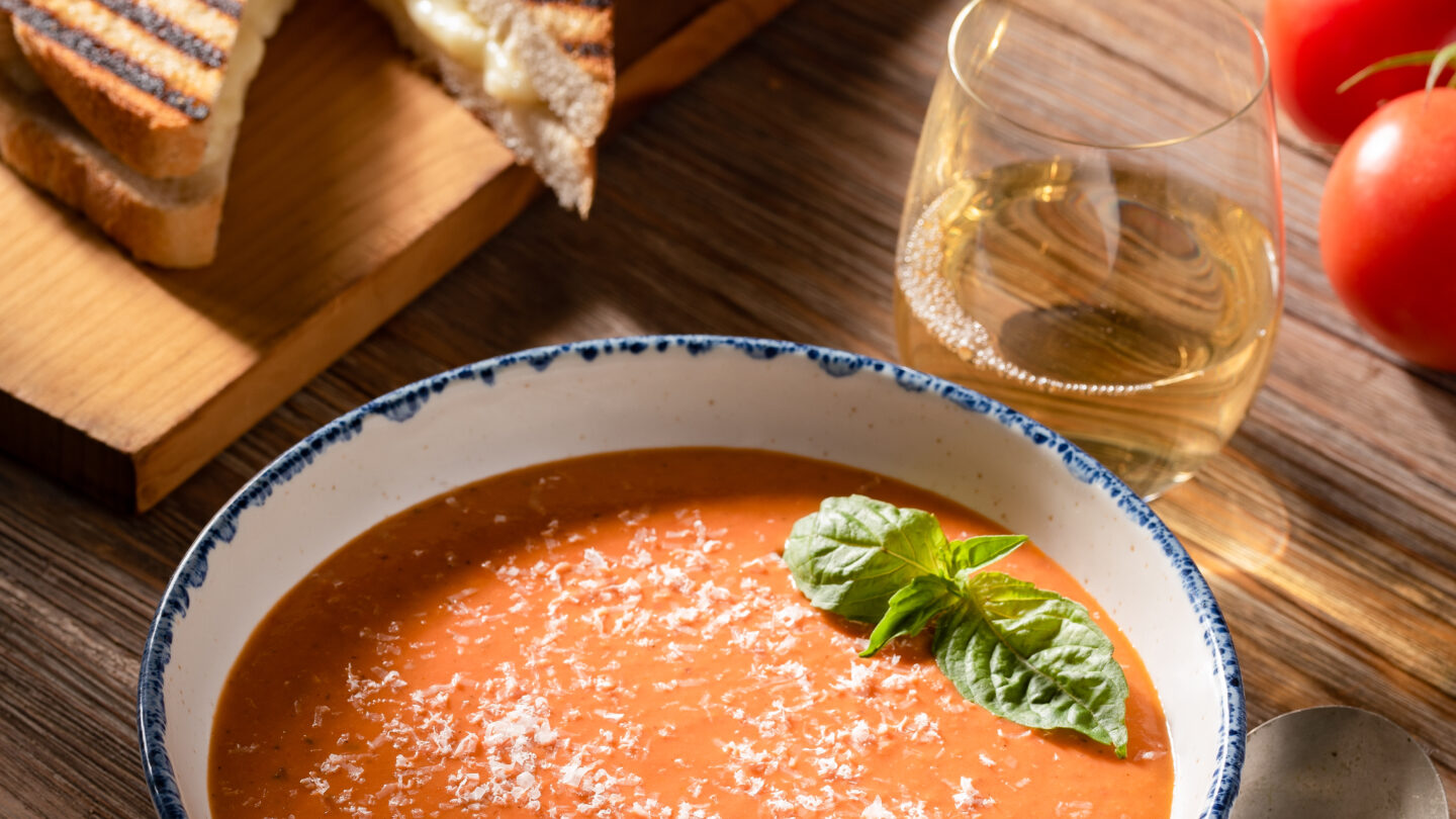 Easy Tomato Soup with Grilled Cheese