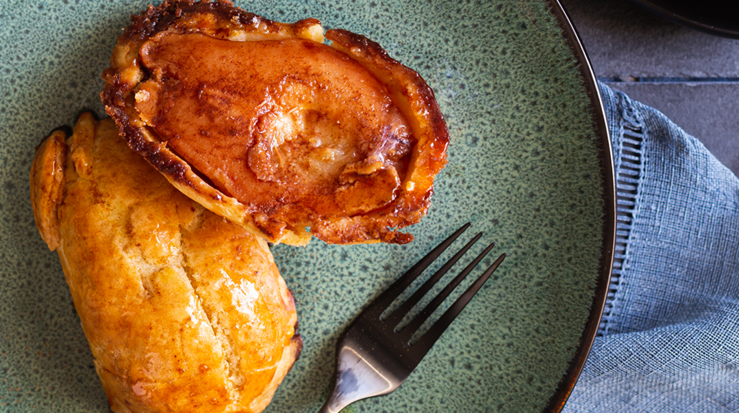 Personal Pear Pies