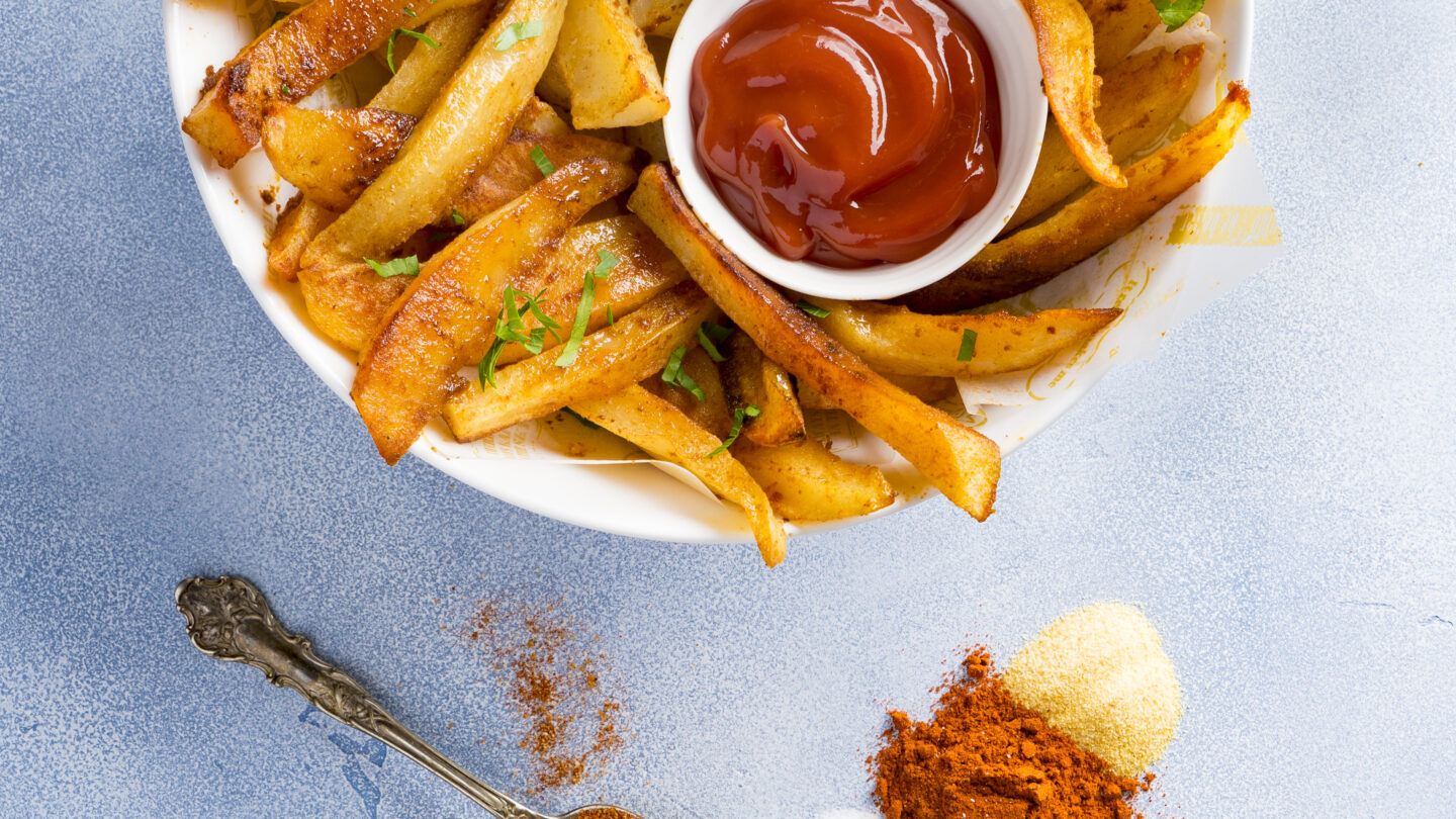 Sweet and Tangy Steak Fries with Potato Spice Blend