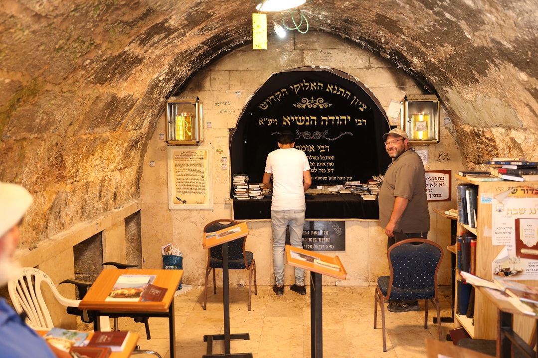 Sanhedrin Stopovers: Tzipori Kevarim