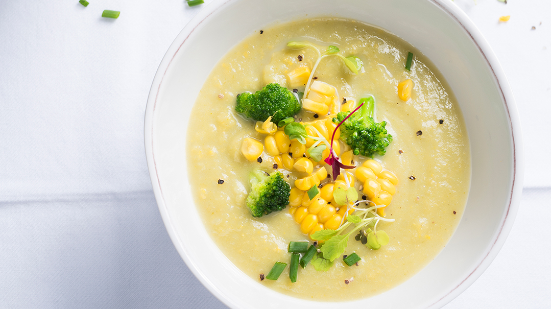 Creamy Broccoli Corn Chowder