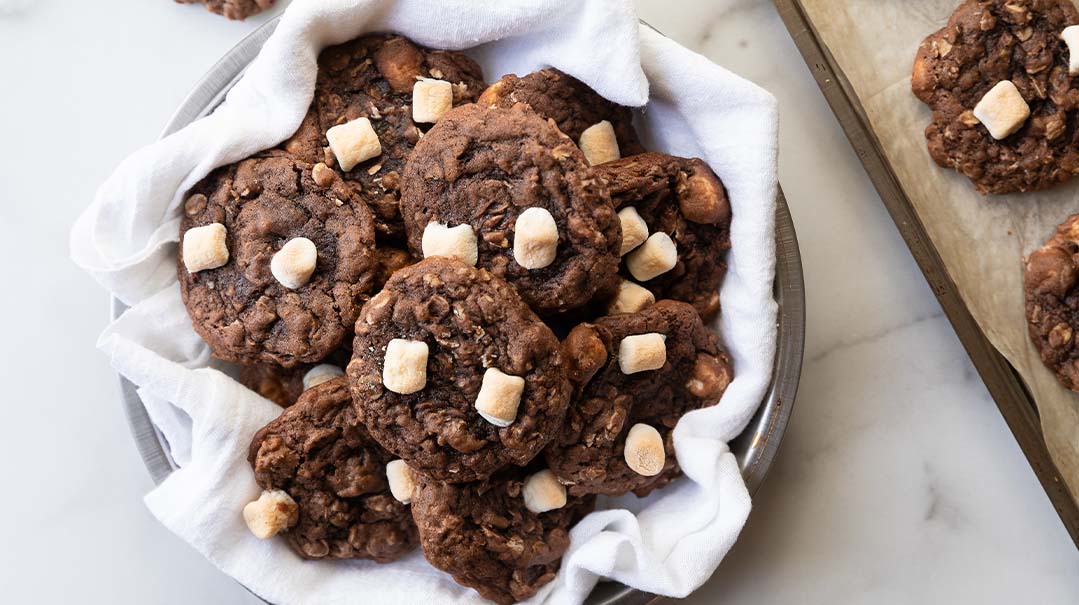 Rocky Road Oatmeal Cookies
