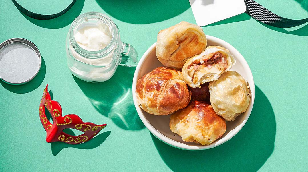 Dainty Deli Bites