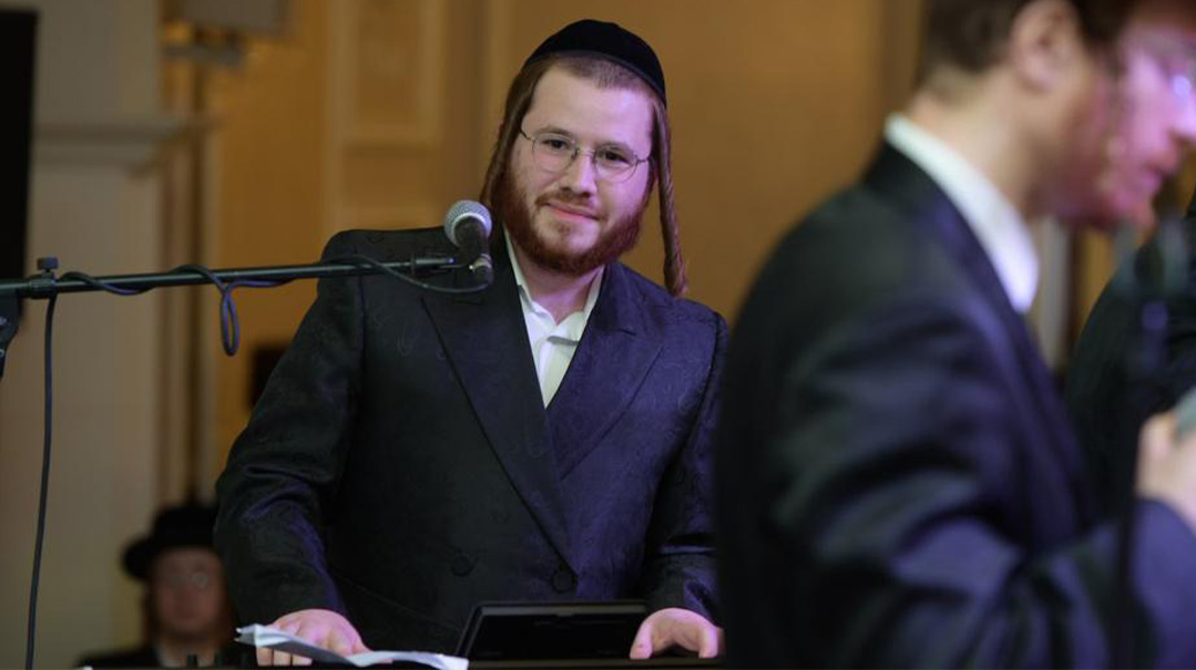 Mic Drop: Simchas Hachaim 10