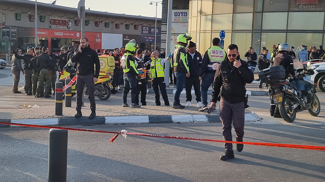 Trepidation Builds as Pesach and Ramadan Clash