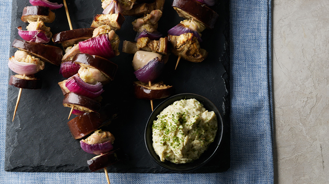 Israeli-Style Chicken Kabobs with Mock-Techinah Dipping Sauce