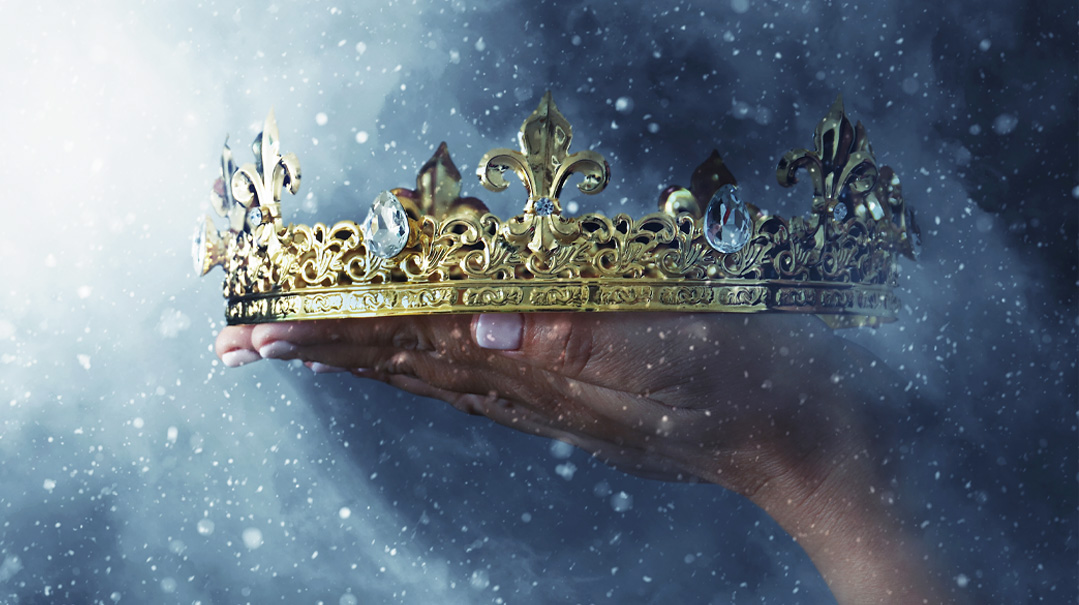 Crowning Him   