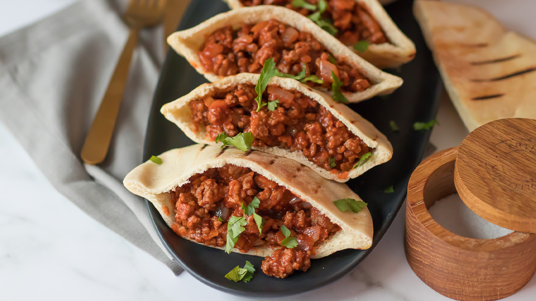 Sloppy Joe Pita Sandwiches
