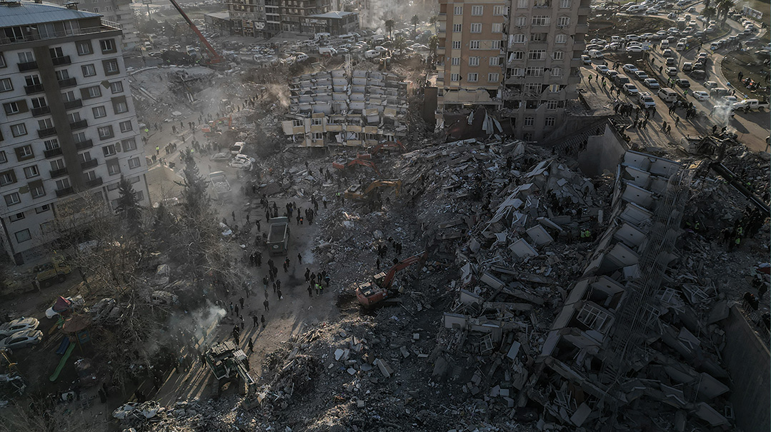 Rescues Under Rubble