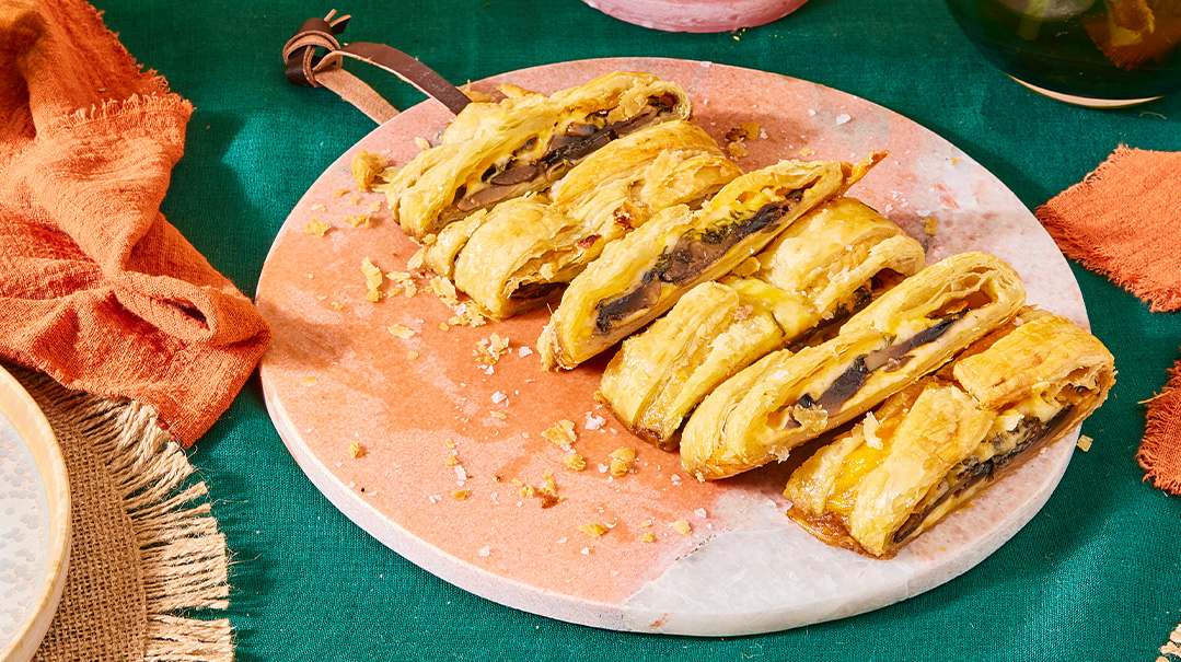 Cheesy Mushroom Braid