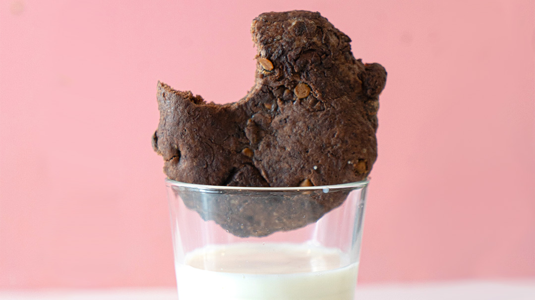 Chocolate-Cheese Cookies 