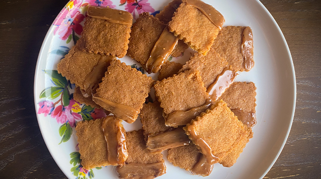 From my Table: Mock Lotus Cookies