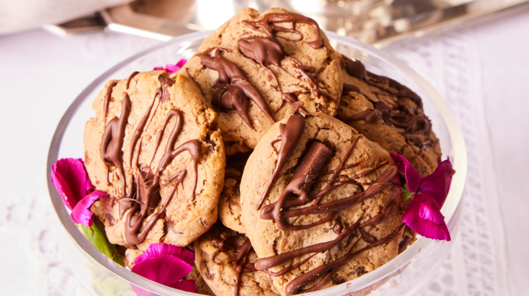 White Chocolate Thumbprint Cookies