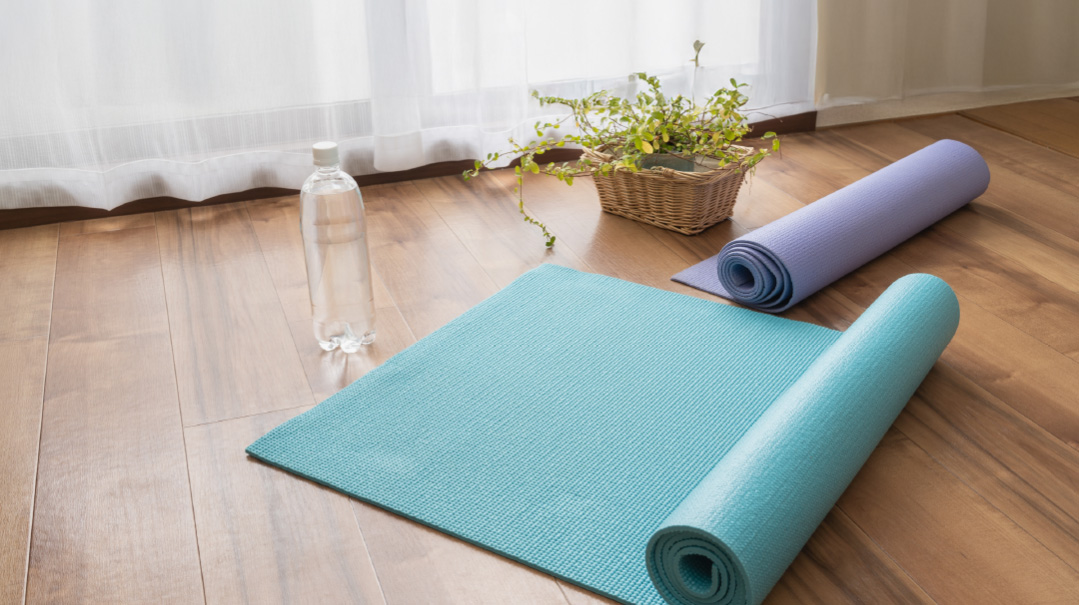 Fitness IQ: Bend, Breathe, Balance