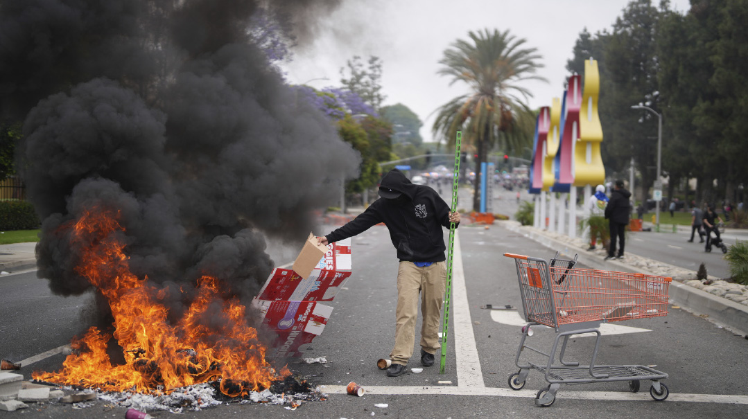 Peaceful Protests or Radical Riots?
