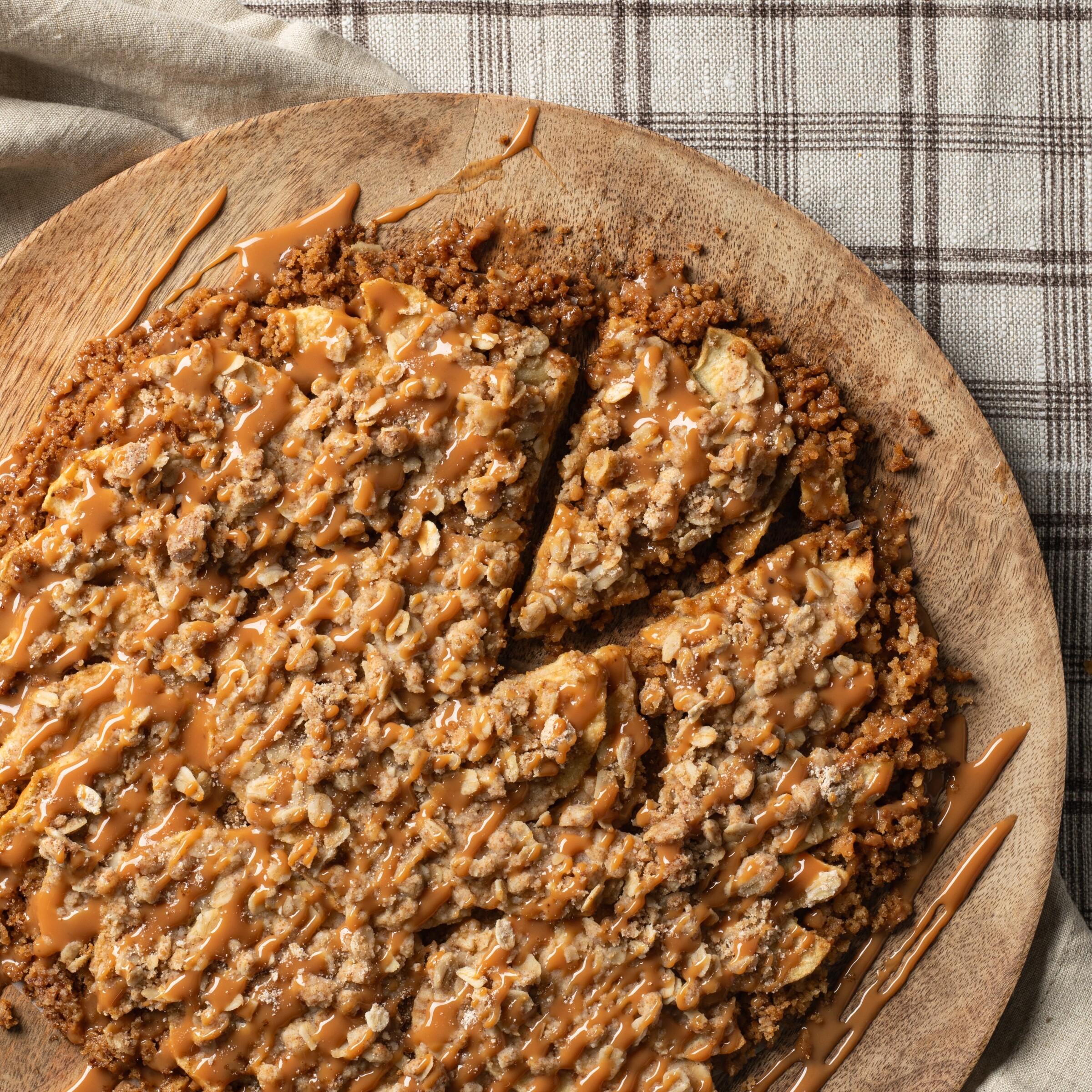 Apple Crisp Pizza