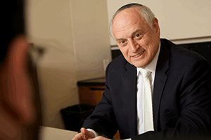 A    few    minutes    with    Malcolm    Hoenlin